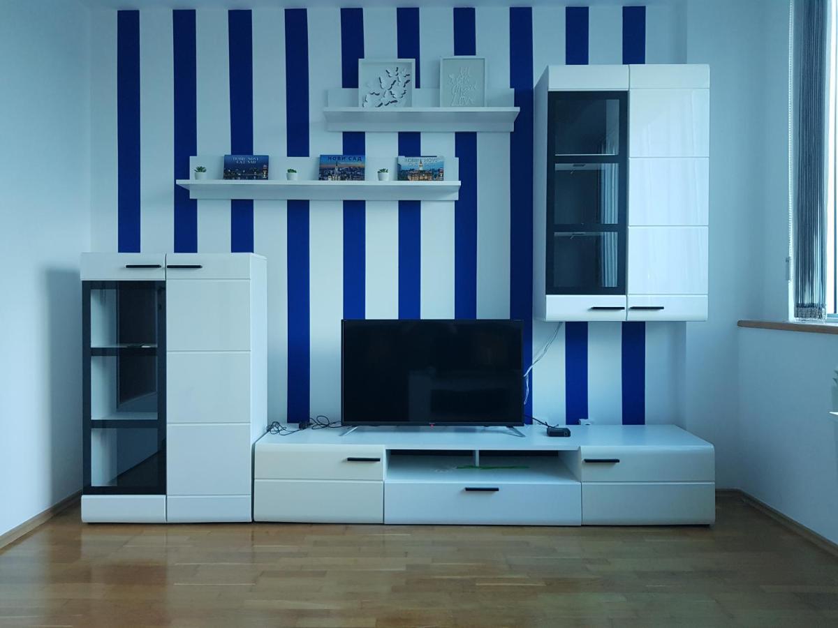 Central Apartment With 24-7 Building Security Novi Sad Exteriér fotografie