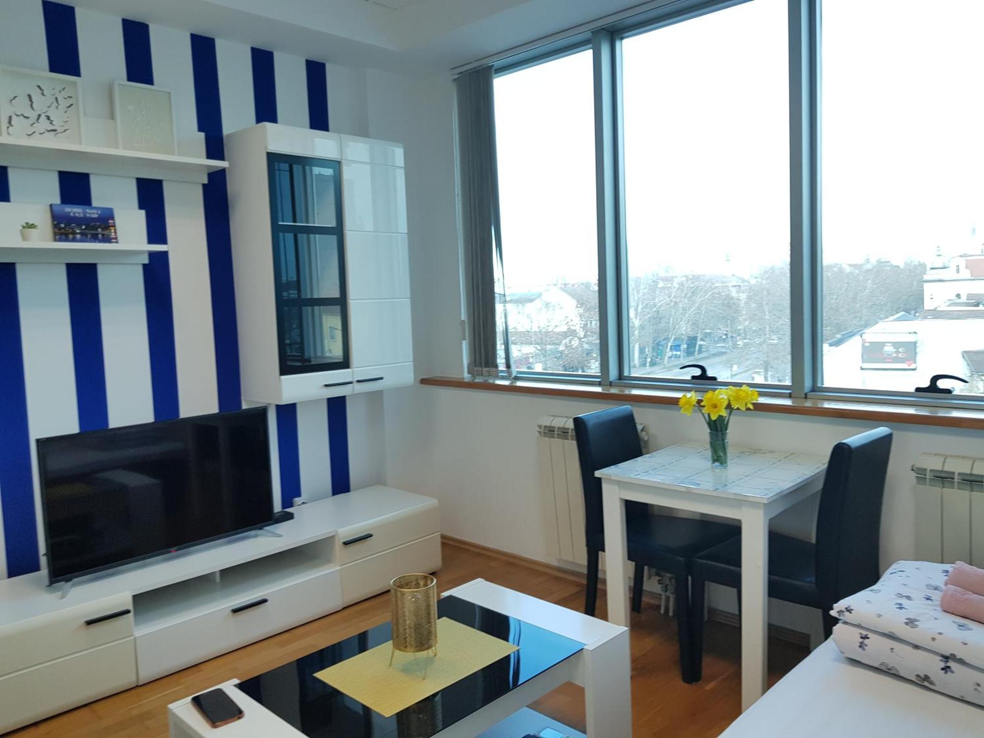 Central Apartment With 24-7 Building Security Novi Sad Exteriér fotografie